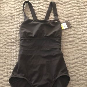 NWT Nike sport swimsuit